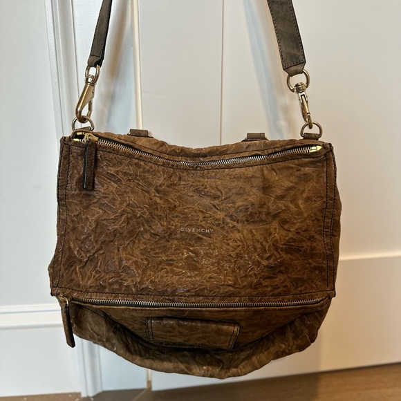 Givenchy Pandora Bag - Picture 1 of 3